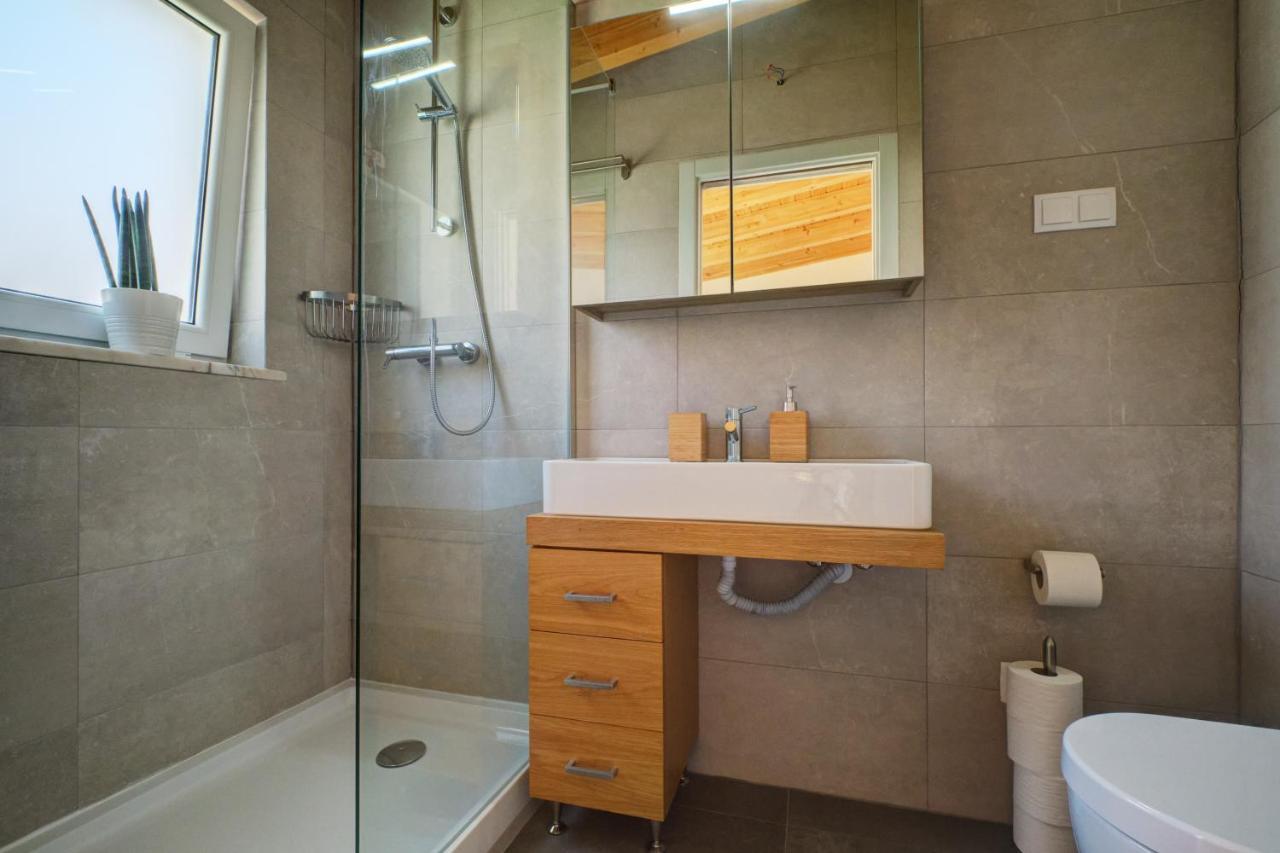Ferienhaus Comfortable Town House In Quiet Area By Lovelystay