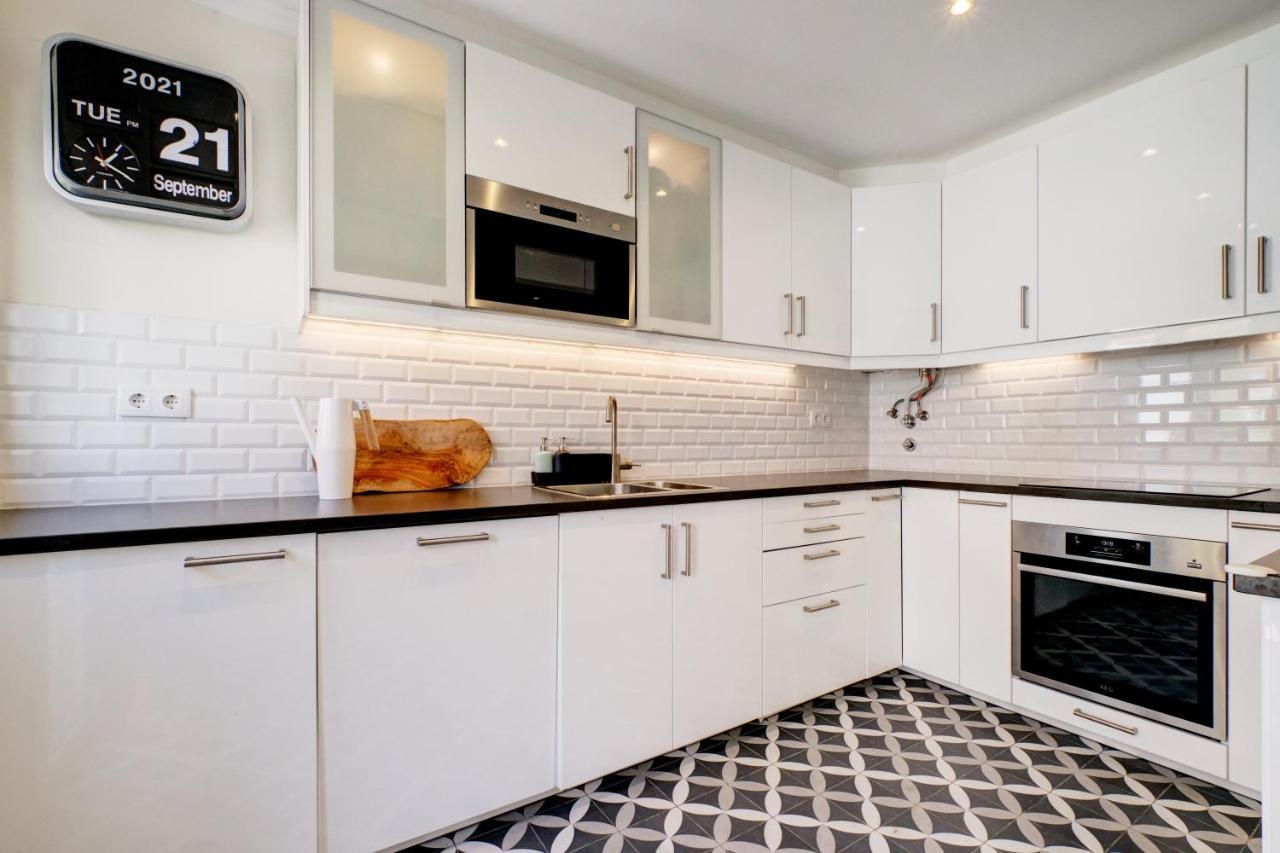 Comfortable Town House In Quiet Area By Lovelystay Ferienhaus *