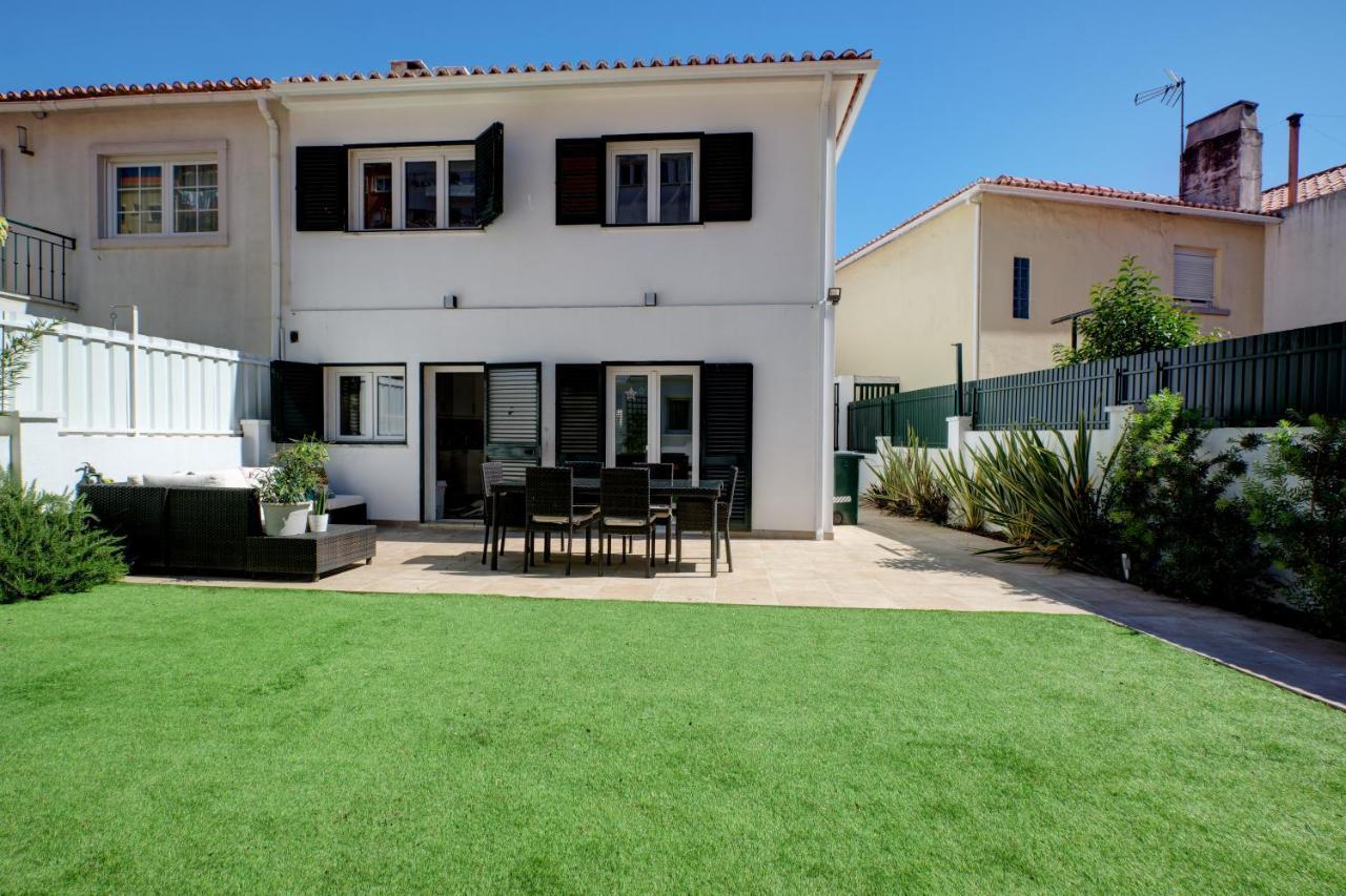 Ferienhaus Comfortable Town House In Quiet Area By Lovelystay